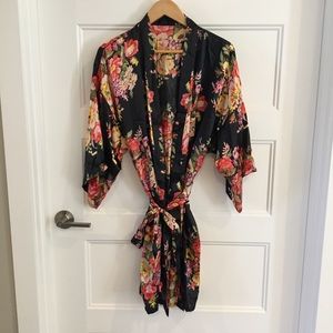 Bridesmaid silk robe